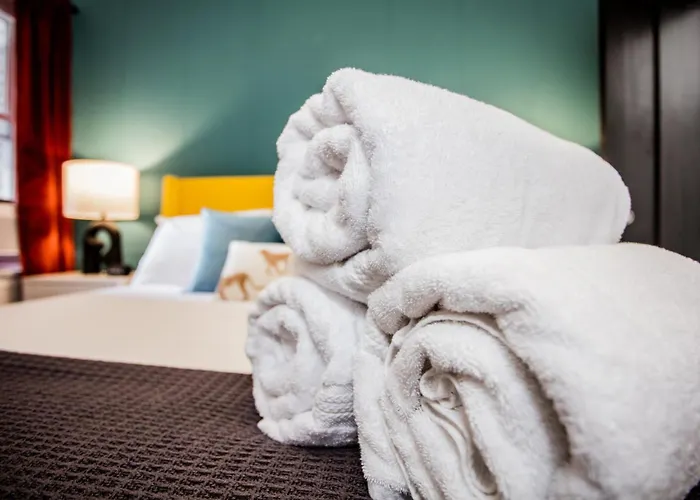King Bed, Great Wifi, United Center, Walk To Train * Chicago