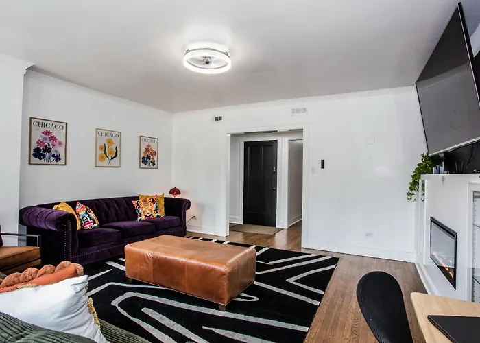 Apartment King Bed, Great Wifi, United Center, Walk To Train